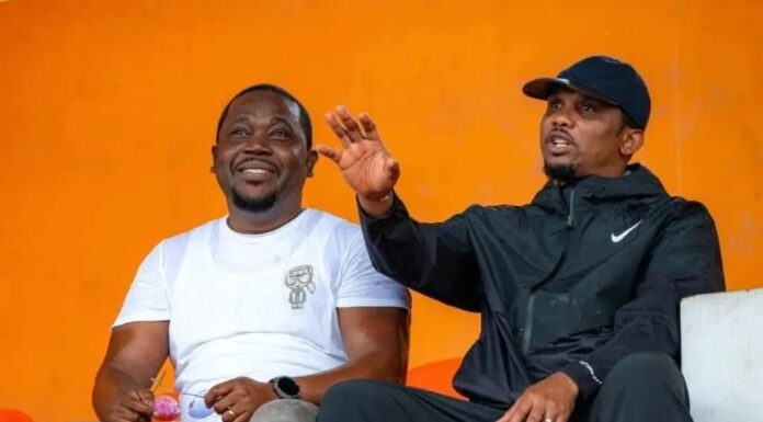 Ahmad Rassoul Coulibaly, le président d’ISCA et Samuel Eto’o, le président de la Fédération Camerounaise de Football