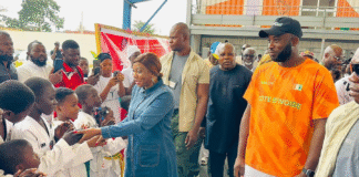 Taekwondo – Camp d’entrainement à Abobo / La Fondation Cheick Cissé et Kandia Camara font vibrer plus de 500 jeunes!