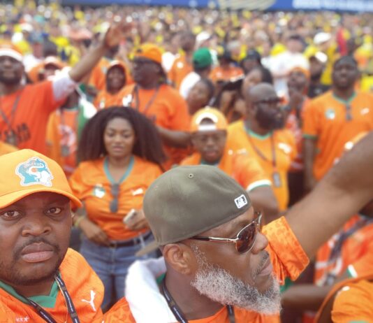 🐘 SUPPORTERS DES ÉLÉPHANTS : LA DIASPORA IVOIRIENNE AUX ÉTATS-UNIS FAIT VIBRER PHILADELPHIE